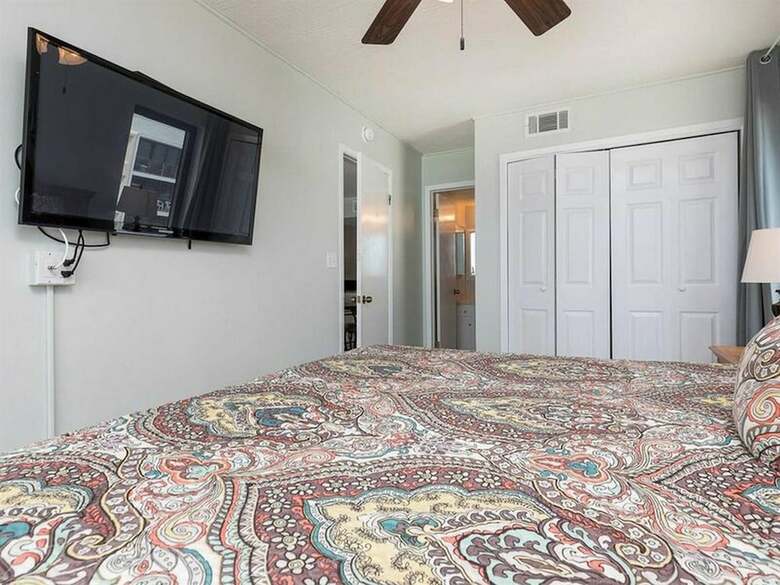 Island Winds West By Meyer Vacation Rentals