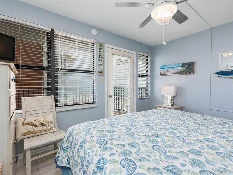 Island Sunrise By Meyer Vacation Rentals