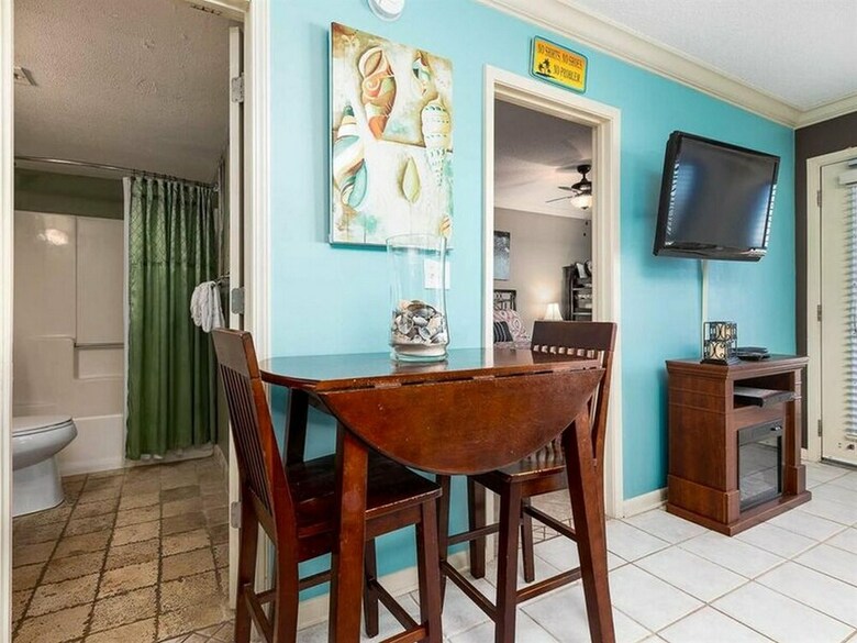 Island Sunrise By Meyer Vacation Rentals
