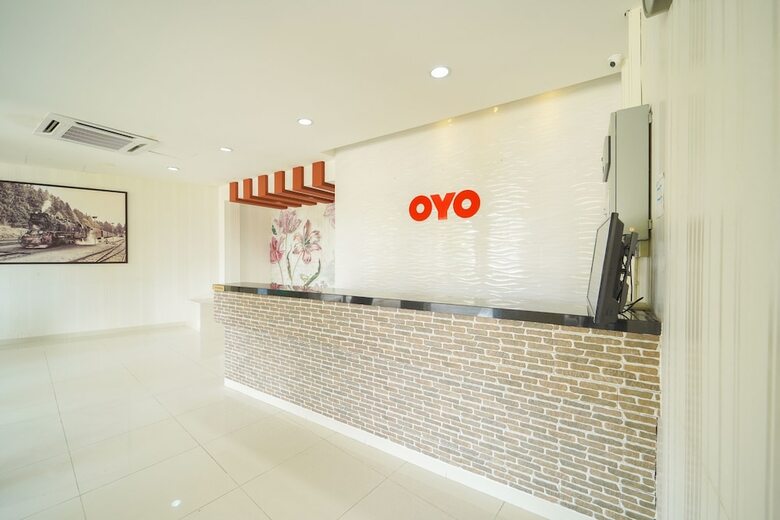 Oyo 89912 Jma Ferringhi Beach Hotel