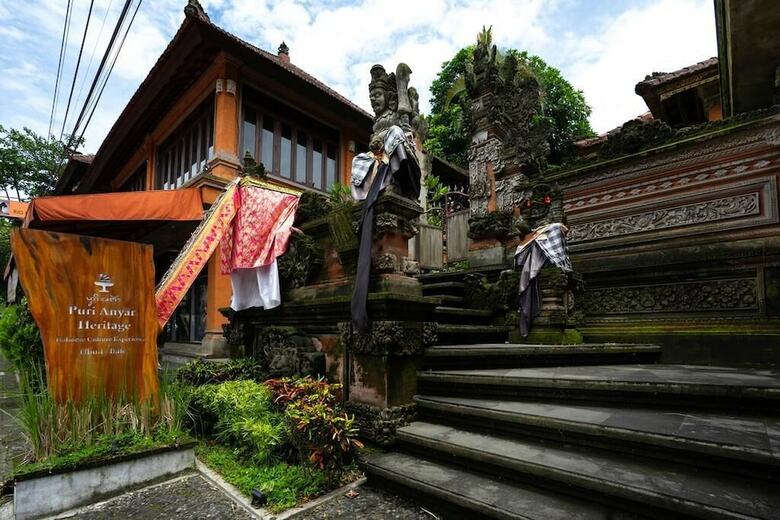 Hotel Puri Anyar Heritage