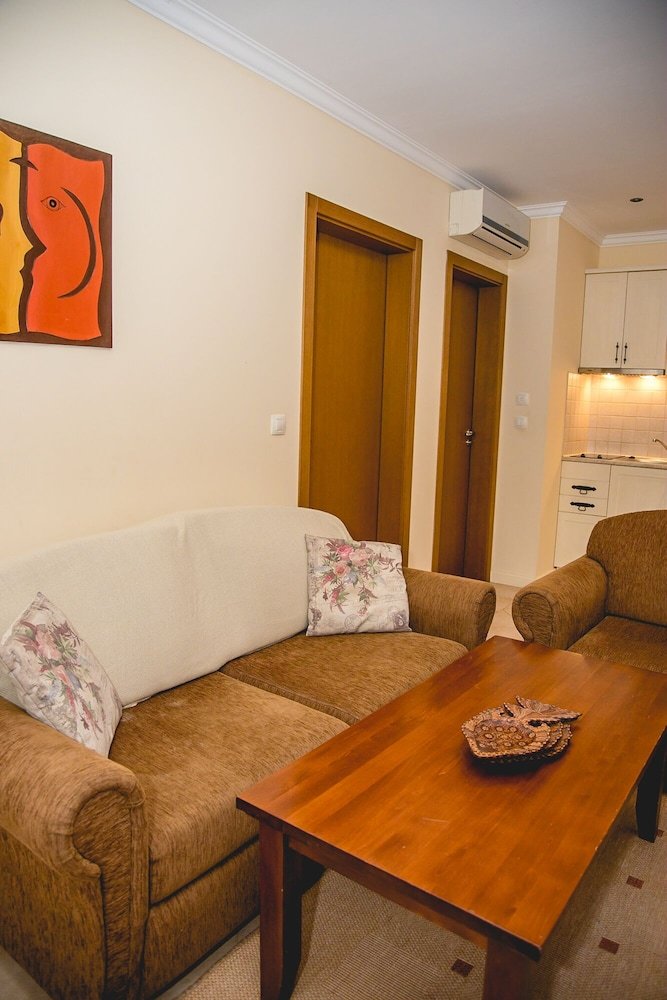 Fm Deluxe 1-bdr Apartment With Parking By Sozopol