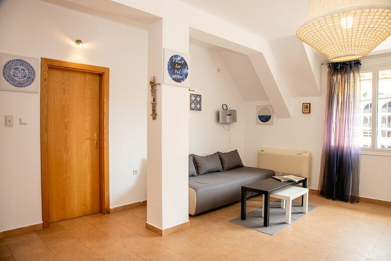 Fm Premium 1-bdr Apartment With Parking - Coral Joy
