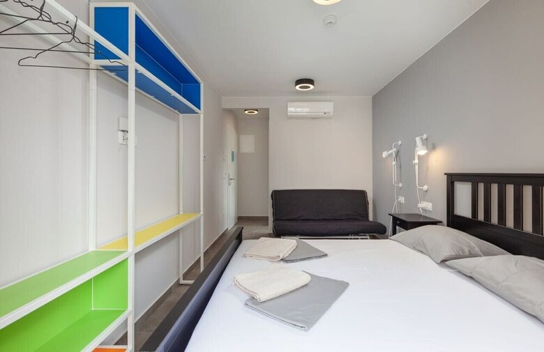 Hostal Subtub Hostel Makarska