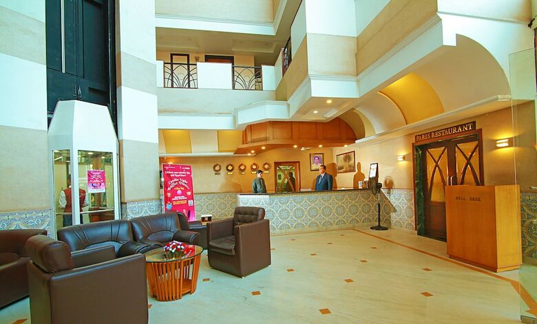 Hotel Royal Omars