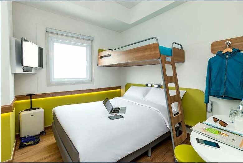 Deka Hotel Surabaya Hr Muhammad