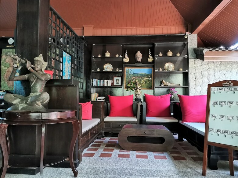 Hotel Thai Modern Resort & Spa