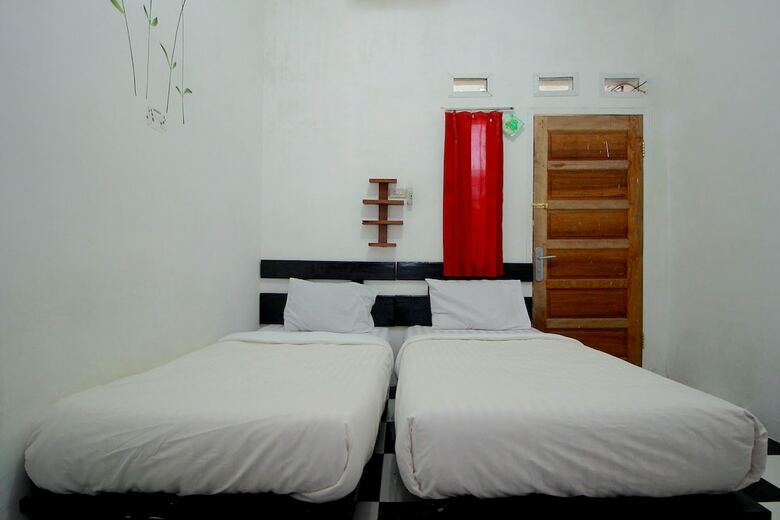 Hostal Spot On 2362 Wisma Ria