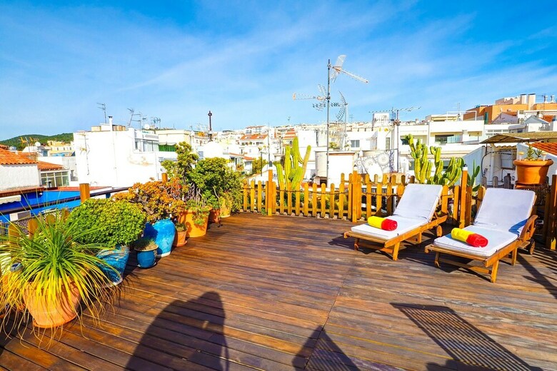 Apartamentos Rosales Penthouse With 2 Terraces