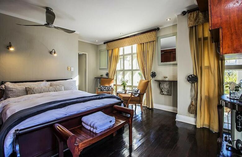 Hotel Craigivar Guesthouse