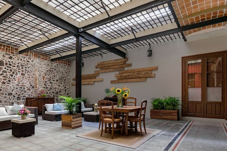 Apartamentos Casa Sauto Luxury Family Suites