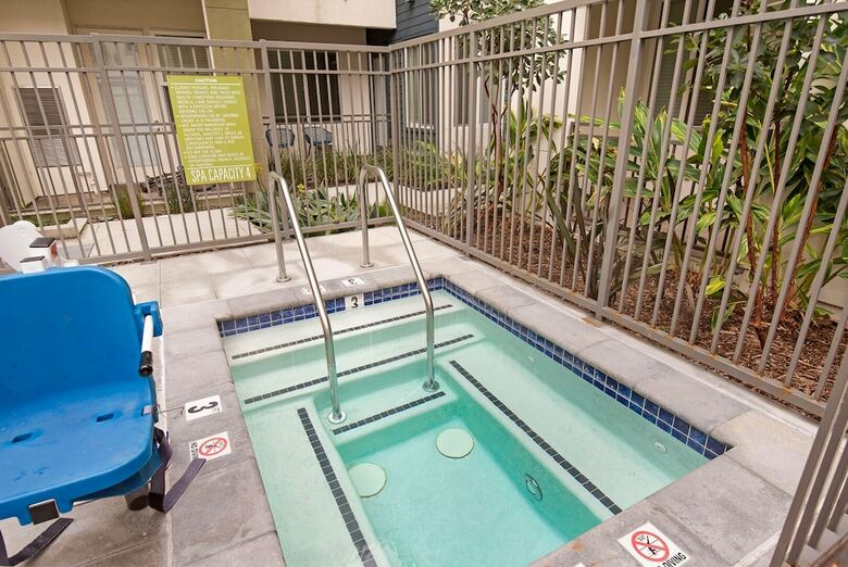 Kasa San Jose Alum Rock Apartments