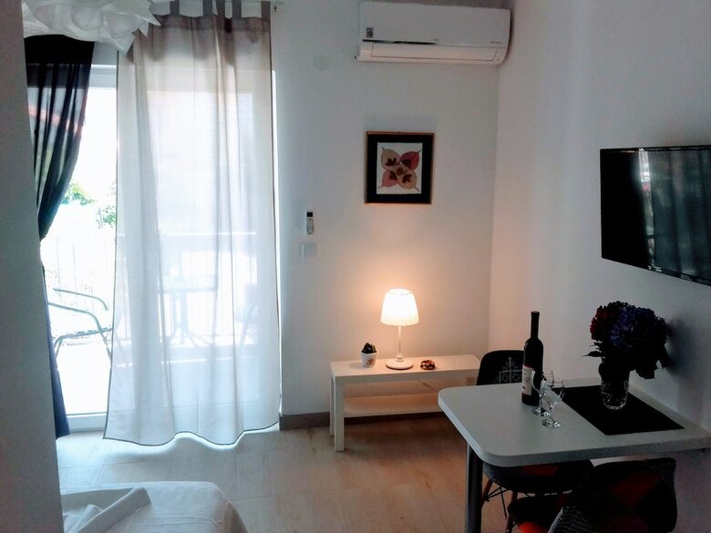 Apartamentos Guest House Djonovic