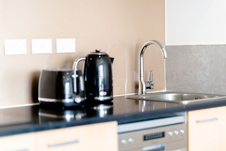 Warm & Cosy Two-bedroom Apartment In Cbd