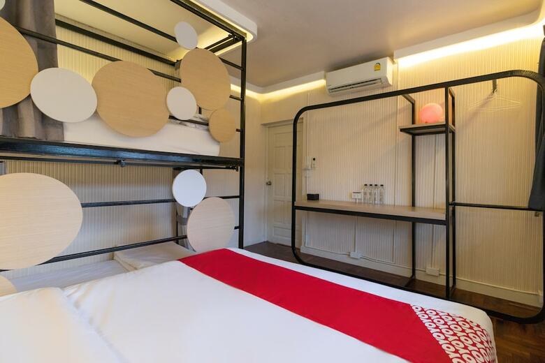 Hostal Oyo Apollo 19 Hostel
