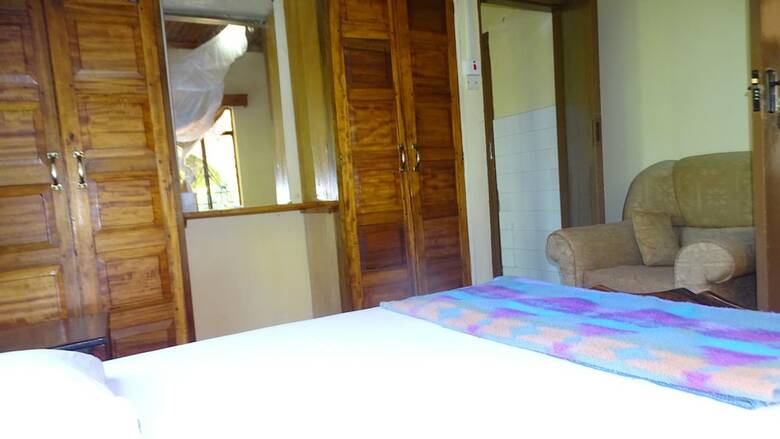 Bed & Breakfast Fahari Africa