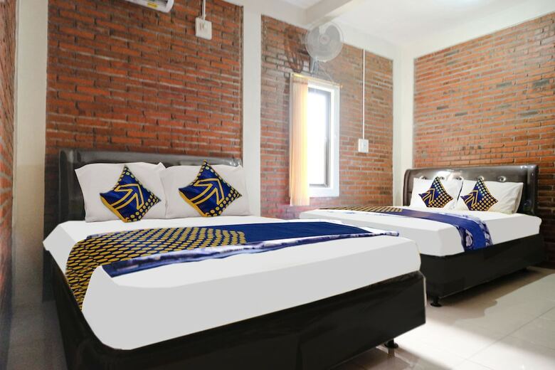 Hostal Spot On 2375 Agbil Homestay
