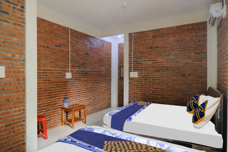 Hostal Spot On 2375 Agbil Homestay