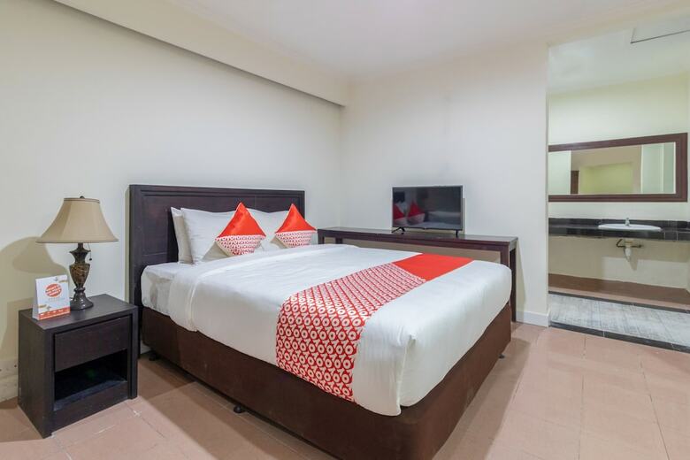 Oyo 2688 Guntur Hotel