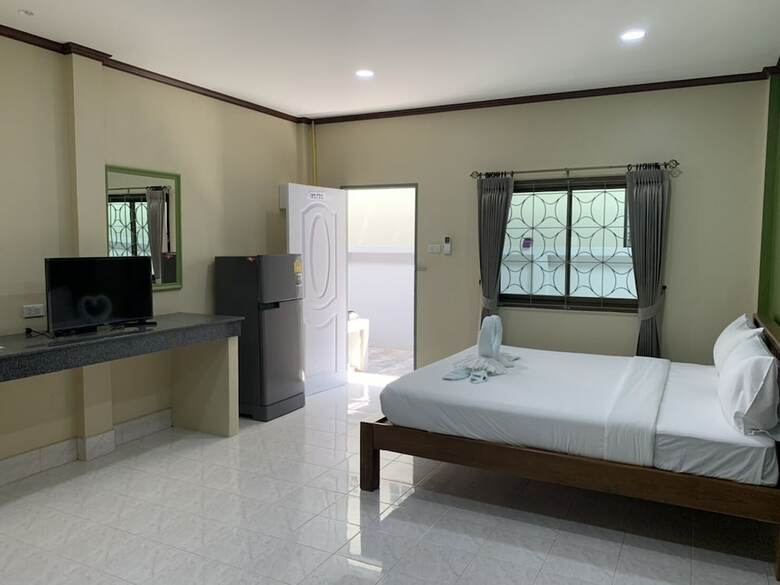 Hotel Oyo 625 Airport Smile Place