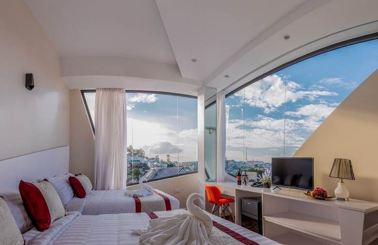 Hotel Redpine Condotel