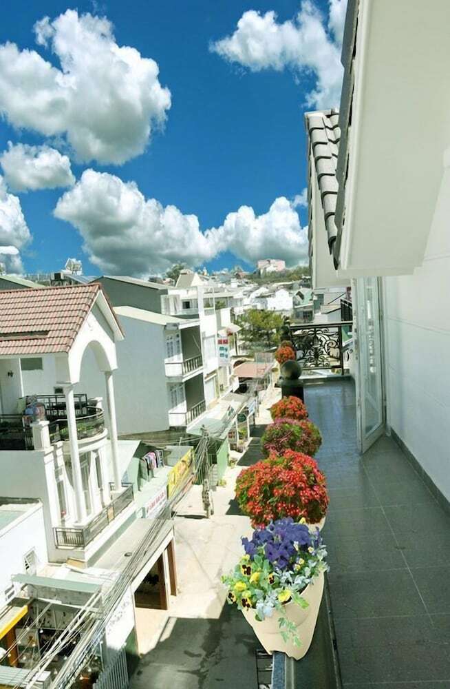 Hotel Ngoc Khue House