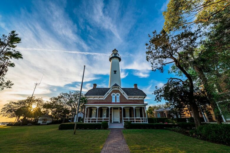 Ocean Walk By Hodnett Cooper