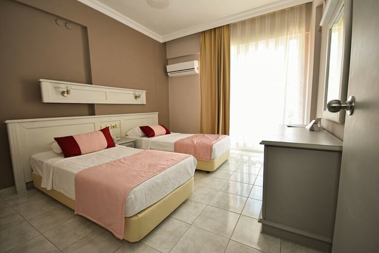 Pasahan Apart