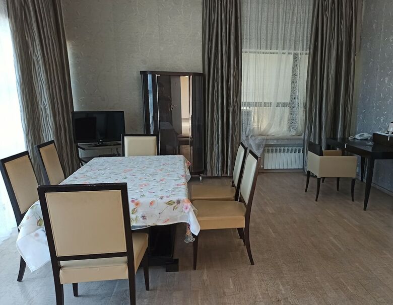 Hotel Kaspi Beach Resort