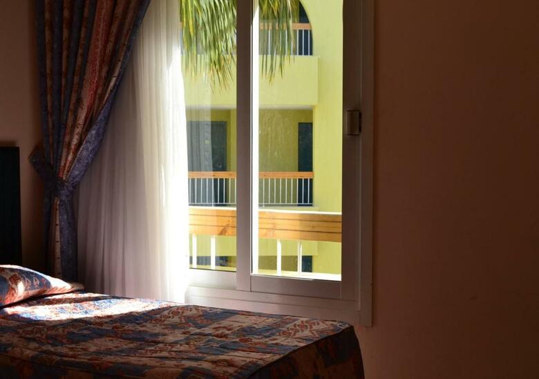 Hotel Palm Beach Resort