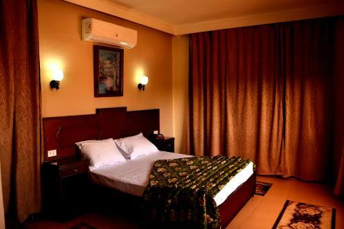 Hotel Sand Beach Resort