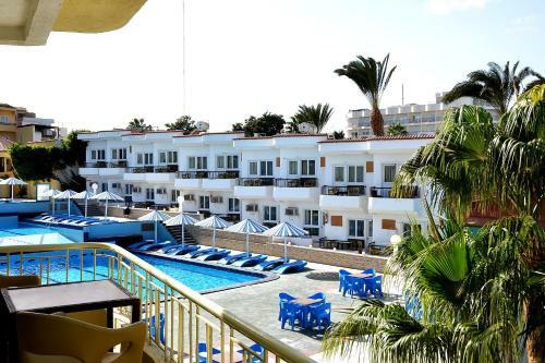 Hotel Sand Beach Resort