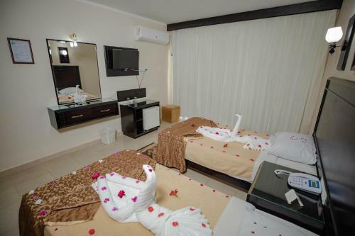 Hotel Sand Beach Resort