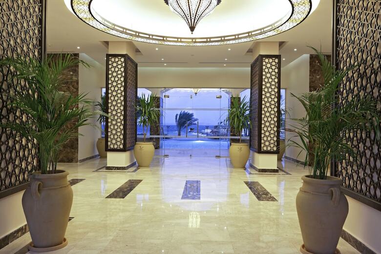 Hotel The Three Corners Royal Star Beach Resort