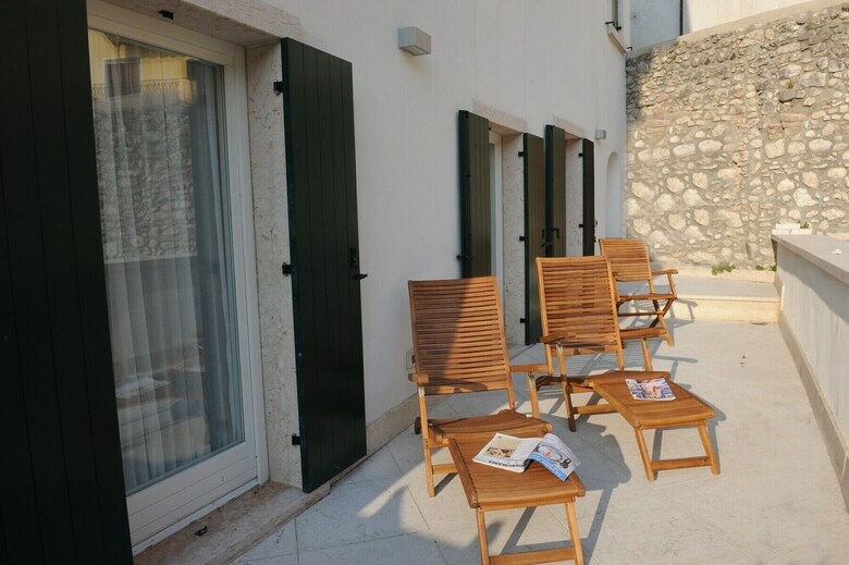 Apartamento Villa Borgo Borago
