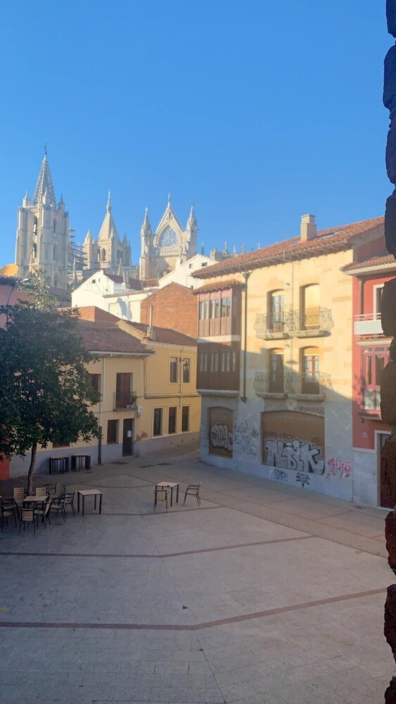 Apartamento Studio In Le�n, With Wonderful City View And Wifi