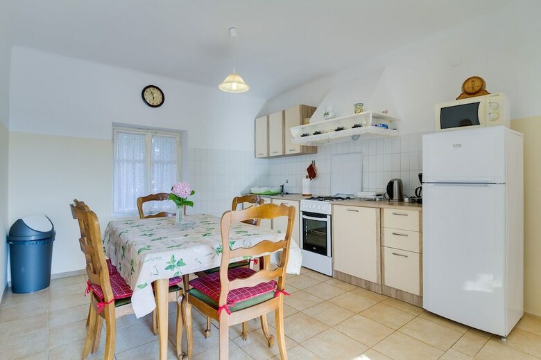 Holiday House Ines