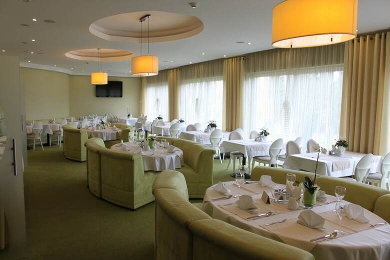 Hotel Gniecki