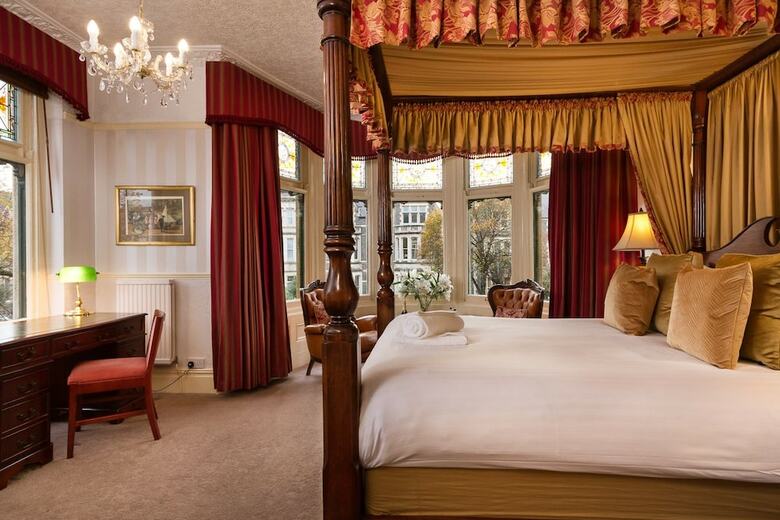 Lincoln House Hotel