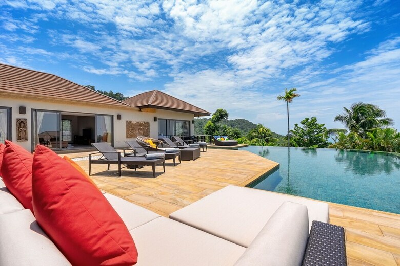 1 Bedroom Sea View Villa Bubbles