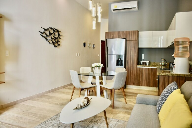 Apartamentos Luxury Condos By Select