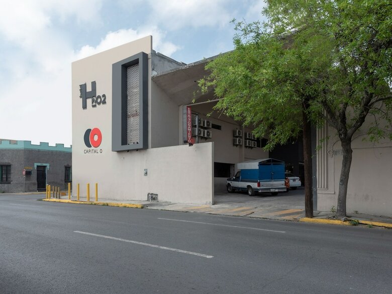 Oyo Hotel 202