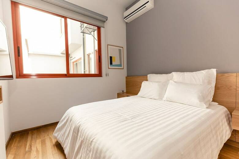 Hip, Modern Tech Condo W Rooftop In La Condesa