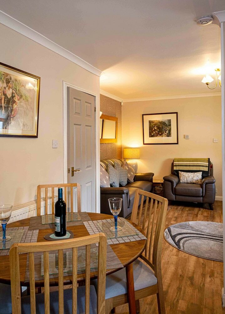 East Rogerton Lodge