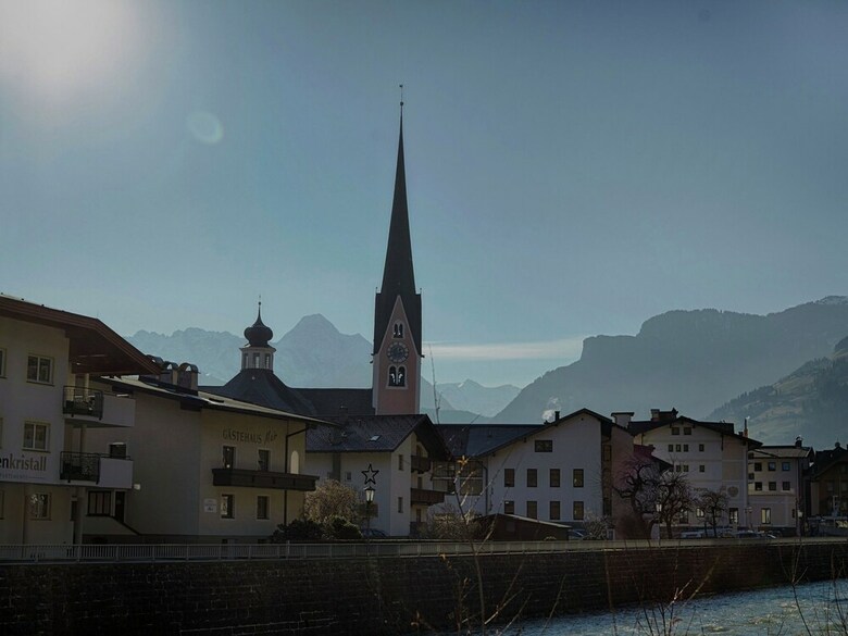 Spacious Apartment In Aschau Im Zillertal With Balcony