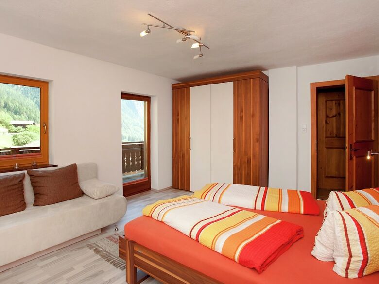 Charming Apartment Near Ski Area In Oetz