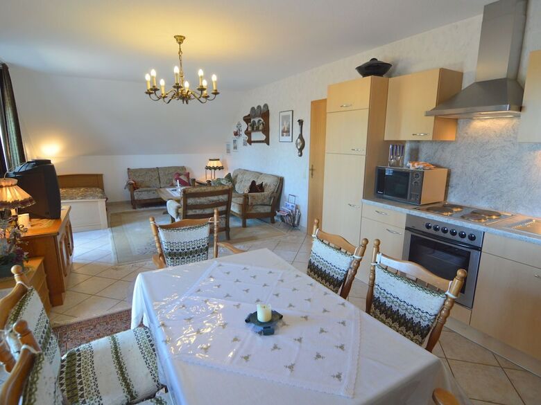 Striking Apartment In Buchet Germany Near Lake