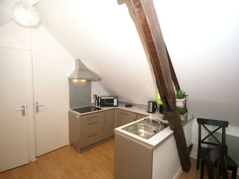 Apartamento Spacious, Modernised Accommodation Right In The Centre Of Bayeux