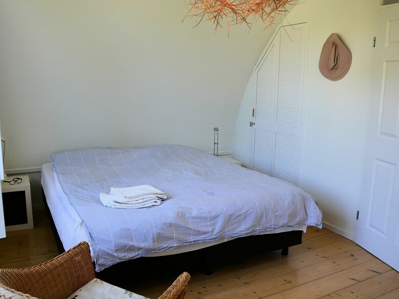 Serene Holiday Home In Noordwijk With Terrace