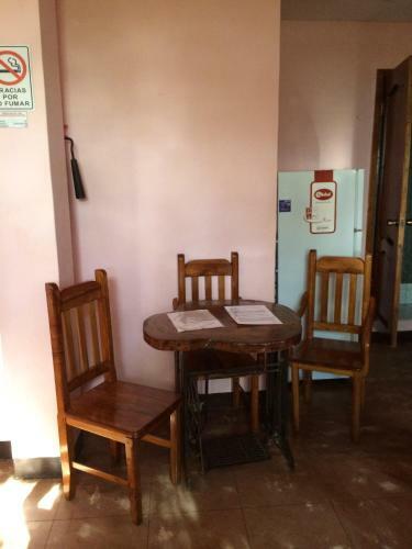 Hostal Hospedaje Nathaly